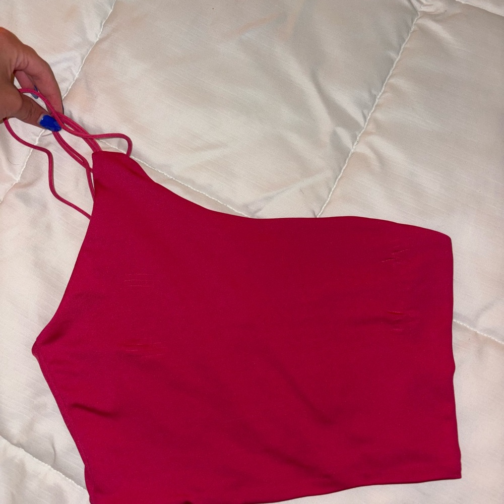 SHEIN Pink Crop Top